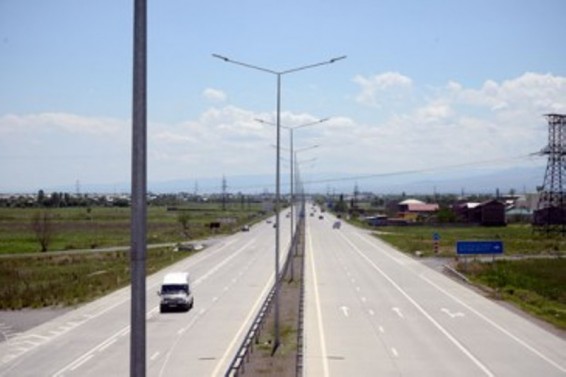 Երևան-Արտաշատ ճանապարհի մի հատվածում երթևեկությունը 12 ժամով կդադարեցվի
