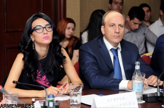 ԶԼՄ-ների աշխատանքը չպետք է խոչընդոտվի որևէ արհեստական եղանակով. Արփինե Հովհաննիսյան