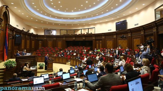 Парламент Армении одобрил проект об освобождении от НДС при импорте товаров военного назначения для ВС