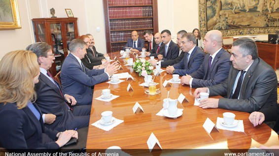 Հայաստանը ԼՂ հիմնախնդրի խաղաղ կարգավորմանն այլընտրանք չի տեսնում. Արա Բաբլոյան
