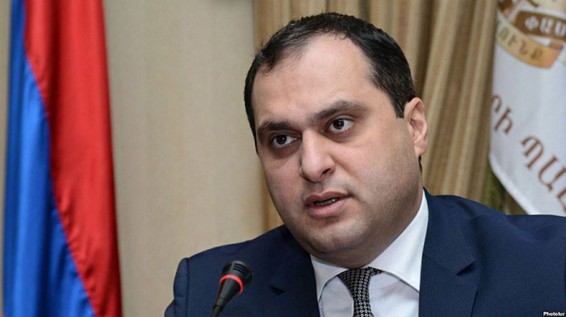 Глава Палаты адвокатов Армении Ара Зограбян назвал необоснованным поданный против него коллективный иск