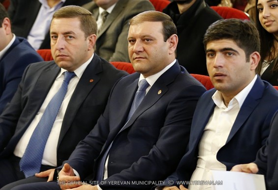 Photo. Տարոն Մարգարյանը ներկա է գտնվել «ՀՊՏՀ լավագույն ուսանող 2017» մրցանակաբաշխությանը