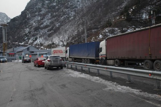 Ստեփանծմինդա-Լարս ավտոճանապարհը բաց է բոլոր տեսակի ավտոմեքենաների համար
