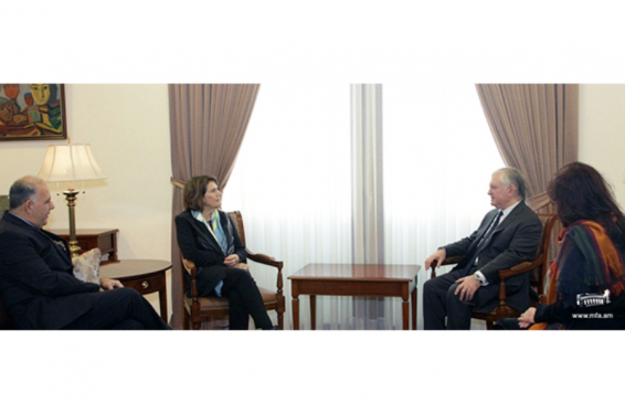 Հայաստանի արտգործնախարարն ընդունել է Ամերիկայի հայկական համագումարի պատվիրակությանը