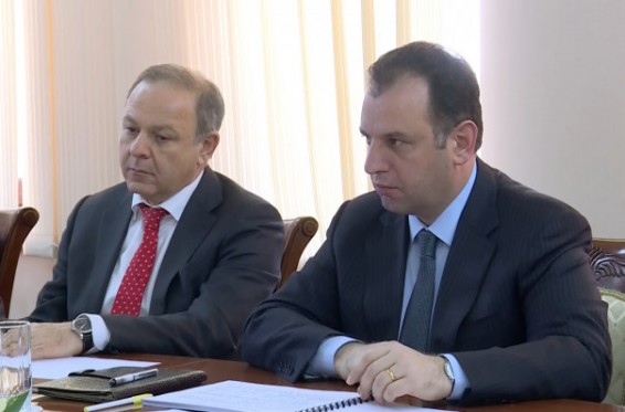 Երևանում հանդիպել են Հայաստանի և Ղրղզստանի ԱԳ նախարարների տեղակալները