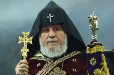 Կաթողիկոսն ընդունել է նորաօծ քահանաներին