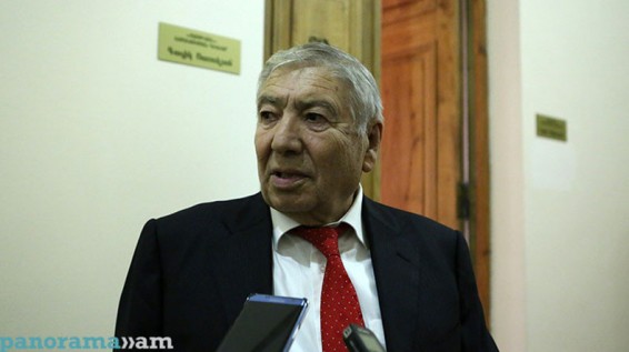 Ես ոչ մերոնց խաղալիքն եմ, ոչ էլ «Ելքի». Նապոլեոն Ազիզյան