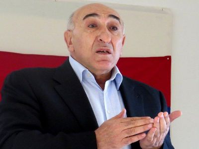 Տարածքային կառավարման նախարարը հանդիպել է արծվաշենցիներին. նրանք դժգոհ են մնացել