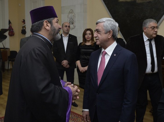 Վրաստանի հայկական դպրոցները մասնագետների կարիք ունեն. Վիրահայոց թեմի առաջնորդ