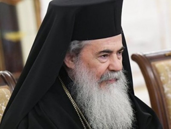 Բեթղեհեմում Երուսաղեմի Ֆեոֆիլ III պատրիարքի մեքենայի վրա քարեր են նետել