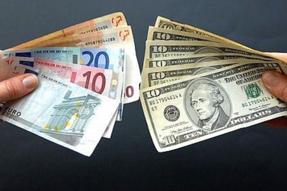 ЕАЭС и санкции помогают России избавляться от доллара и евро