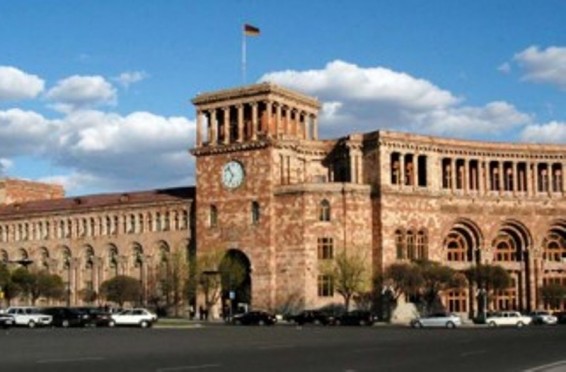 Աջակողմյան տրանսպորտային միջոցների նկատմամբ սահմանափակումը ընդունվեց կոմպրոմիսային լուծմամբ