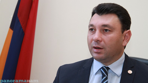 Делегация во главе с вице-спикером НС Армении Э.Шармазановым отбыла в Санкт-Петербург