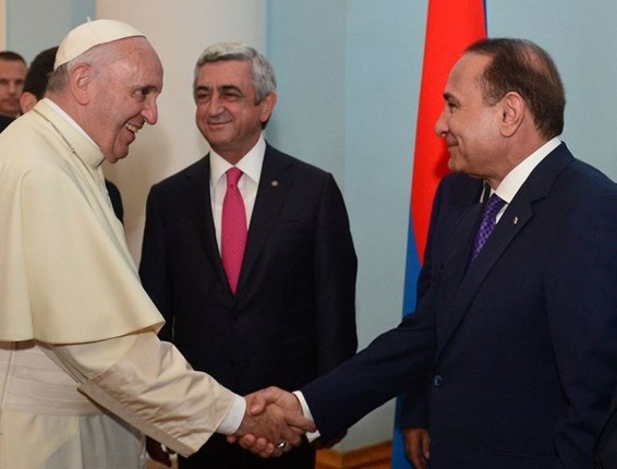 Հովիկ Աբրահամյանը այդ երեք օրերի ընթացքում ունեցել է բավականին արդյունավետ և հագեցած աշխատանքային գրաֆիկ