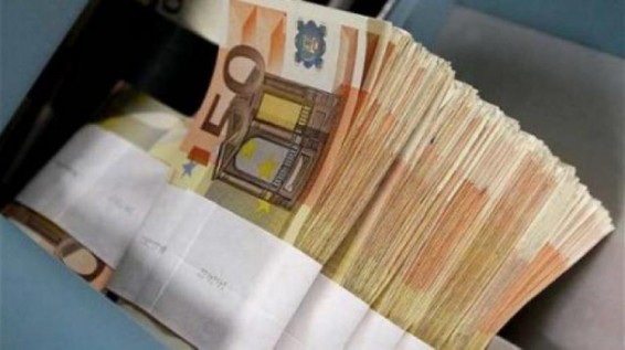 Սիրիացի փախստականը Գերմանիայի ոստիկանությանն է հանձնել իր գտած 150.000 եվրոն