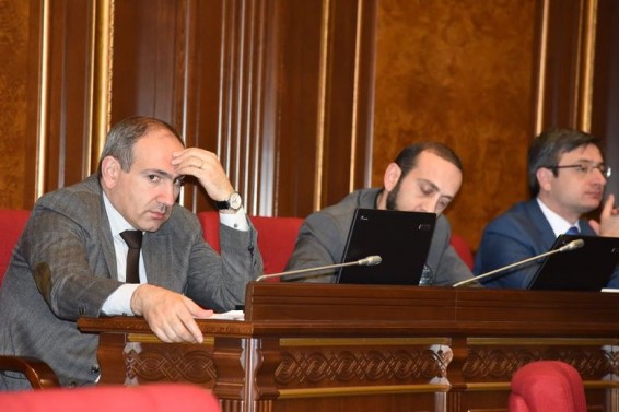 «Ելք»-ը ե՞րբ կառաջադրի վարչապետի իր թեկնածուին. «Հրապարակ»