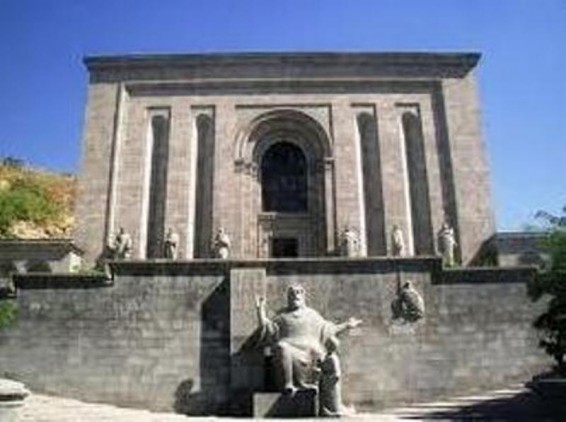 Տաջիկ գիտնականները մեր հետաքրքրություն են ցուցաբերում «Մատենադարանի» նկատմամբ. ԱԳ նախարար