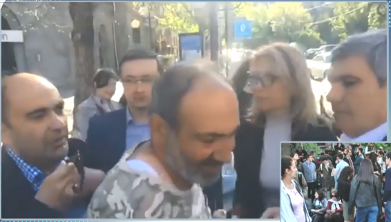 «Готов пожертвовать жизнью»: Никол Пашинян продолжит митинг оппозиции в Ереване