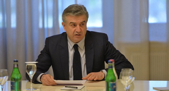 И.о. премьер-министра Армении назвал переговоры с Пашиняном бесперспективными