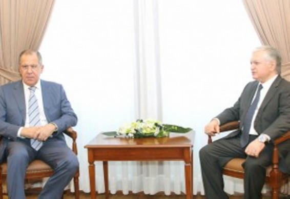 Հայաստանի և Ռուսաստանի ԱԳ նախարարները մտքեր են փոխանակել տարածաշրջանային և միջազգային հրատապ խնդիրների շուրջ