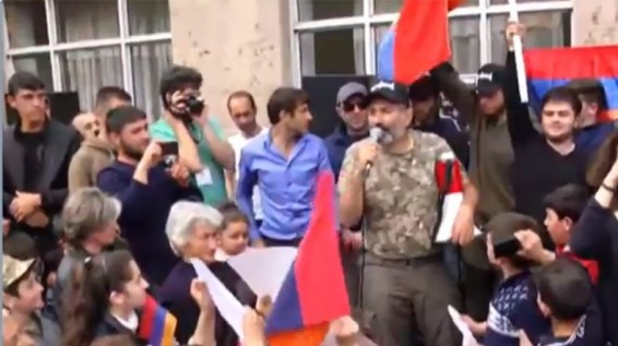 Никол Пашинян провел митинг в приграничной Тавушской области Армении и призвал к акциям массового гражданского неповиновения