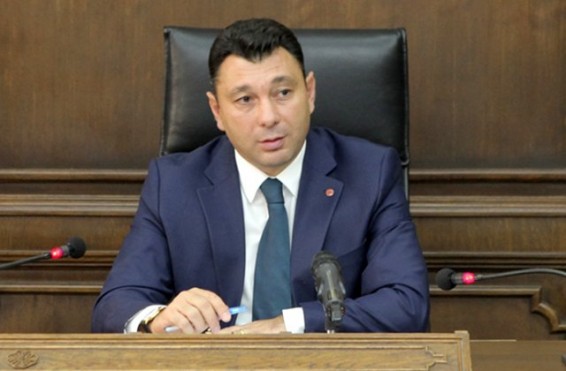 Երեկվա քննարկումներում համոզվեցի, որ պարոն Փաշինյանը վարչապետ չի կարող լինել. Շարմազանով
