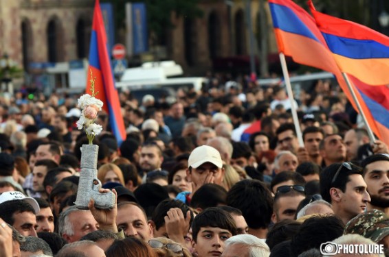 Հանրապետության հրապարակում մեկնարկել է Նիկոլ Փաշինյանի հանրահավաքը