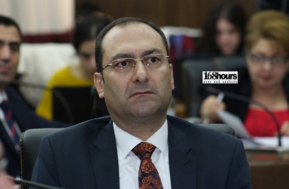 Ապստամբության իրավունքն իրացնողները, երբ մտնում են այդ պրոցեսի մեջ, հաշվարկում են բոլոր հնարավոր ելքերը. Արտակ Զեյնալյան