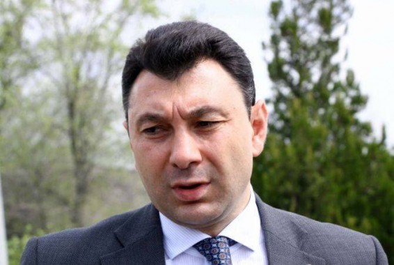 Опомнитесь, срок вашей безнаказанности истек: Эдуард Шармазанов