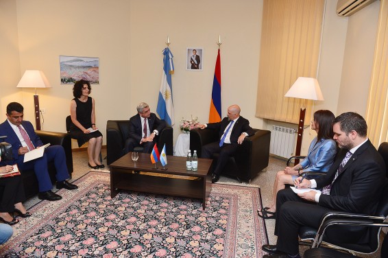 ՀՀ նախագահը բարձր է գնահատել Արգենտինայի անկողմնակալ դիրքորոշումը ղարաբաղյան հակամարտության հարցում