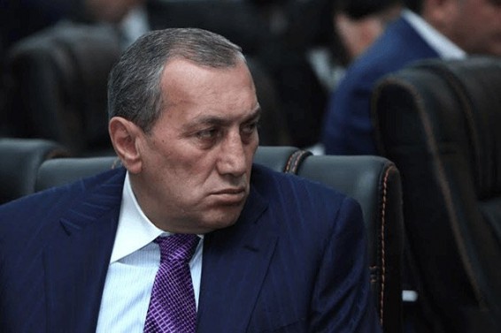 Սուրիկ Խաչատրյանի որդիների պատճառով լարվել են պետական կառույցների հարաբերությունները. «Ժողովուրդ»