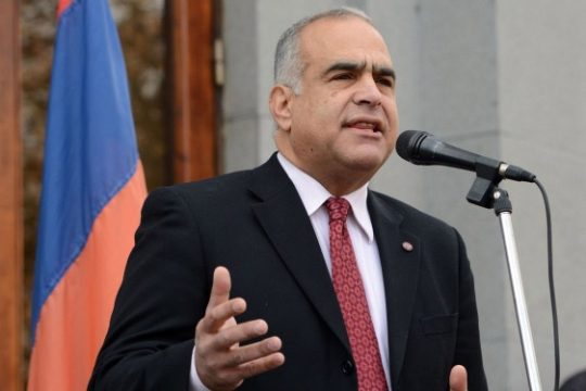 «Ժպտա», բայց մի խախտիր օրենքը. «Ժամանակ»