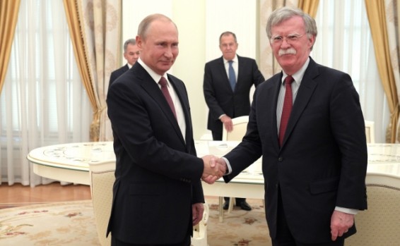 Песков рассказал о дате встречи Путина с Болтоном