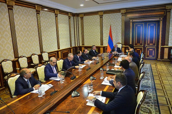 Նախագահը դատաիրավական բարեփոխումներին նվիրված խորհրդակցություն է անցկացրել