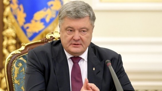 Порошенко призвал ЕС усилить санкционное давление на Россию