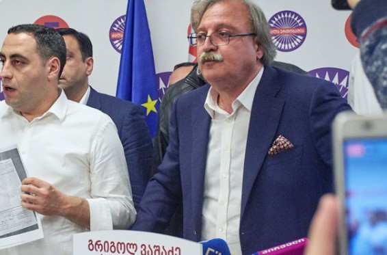Վրաստանում նախագահական ընտրությունների արդյունքների հրապարակումից հետո ընդդիմությունը պահանջում է արտահերթ խորհրդարանական ընտրություններ անցկացնել