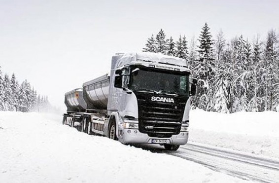 Լարսը փակ է բեռնատարների համար