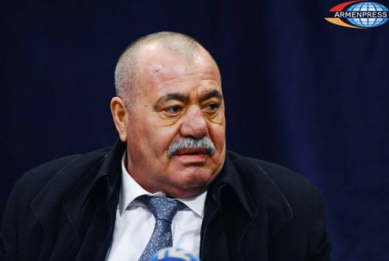 Граждане, протестующие против освобождения Манвела Григоряна под залог, проводят акцию у Генпрокуратуры Армении