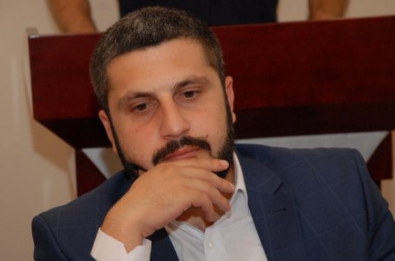 Վերին Լարսում խցանումներ են, տասնյակ հայեր չեն կարողանում հատել անցակետը․ ՏԿՏՏ փոխնախարար