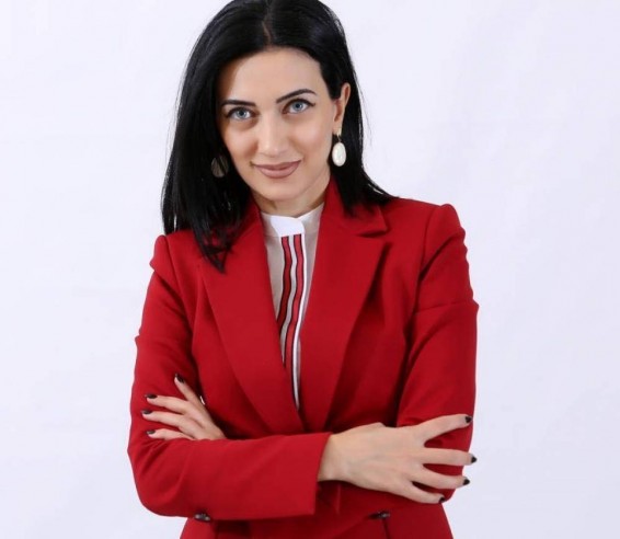 Արփինե Հովհաննիսյանը՝ Ամանորը դիմավորելու, իրեն քննադատողների և քաղաքական մի քանի հարցի մասին