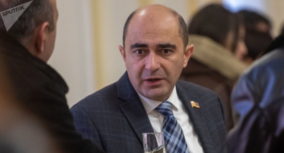 «Это ненормально» – Марукян обеспокоен действиями Пашиняна в парламенте Армении