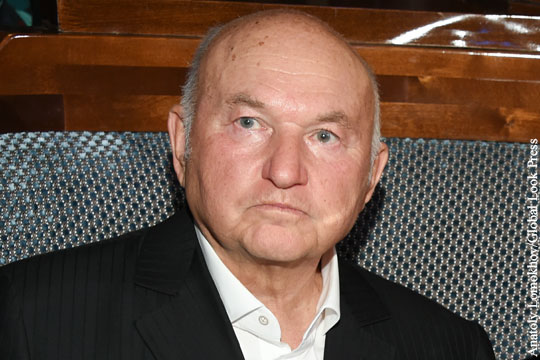 Лужков выступил за передачу Курильских островов Японии