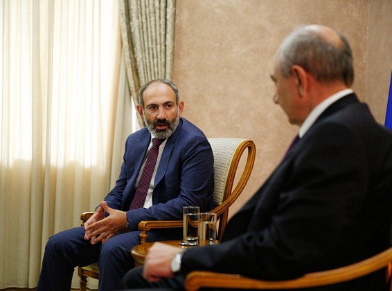 Նիկոլ Փաշինյանը մեկնում է Արցախ