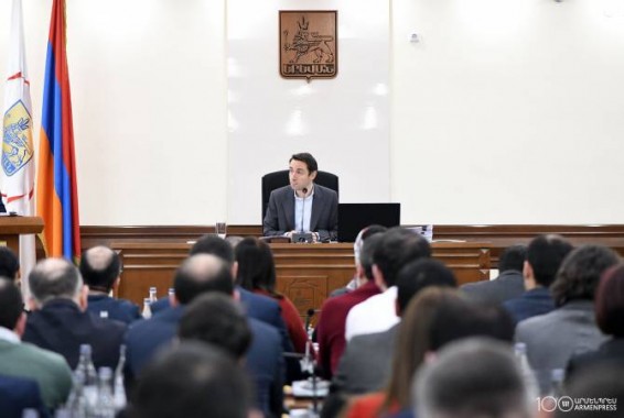 «Լույս»-ի ներկայացրած նախագծով Երևանի քաղաքապետին ավելի կանոնակարգված կերպով կներկայացվեն քաղաքացիների խնդիրները