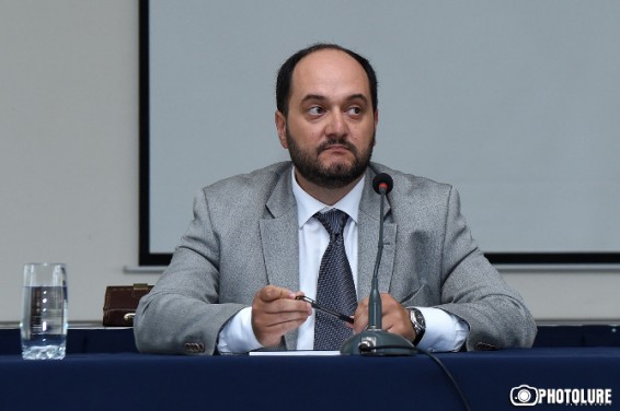 Министр: старшие школы Армении получили дополнительно 1 млрд. драмов