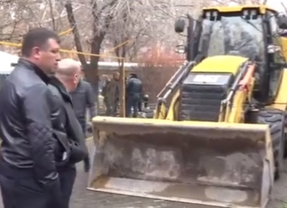 Քաղաքապետարանը վերսկսել է Օպերայի հարակից սրճարանների ապամոնտաժումը