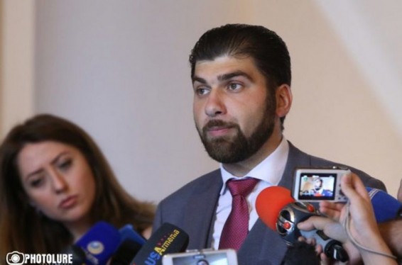 Մեղադրանքը որևէ կերպ չեմ ընդունում և դատական կարգով վիճարկելու եմ. Դ. Սանասարյանը՝ Էթիկայի հանձնաժողովի հայտարարության մասին