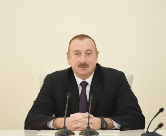 Алиев заговорил о «мирном» решении проблем с Арменией