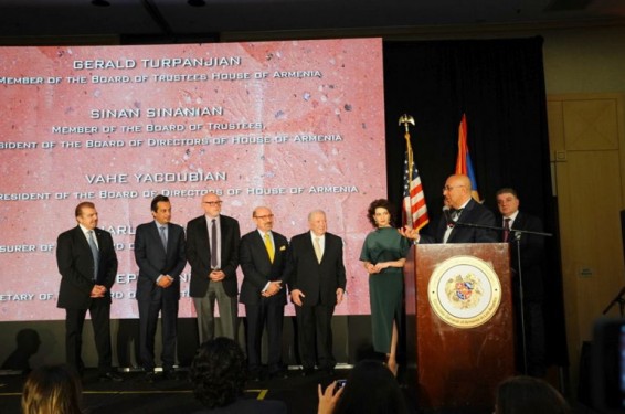 Աննա Հակոբյանը ներկա է եղել Լոս Անջելեսում ՀՀ գլխավոր հյուպատոսության հիմնադրման 25-ամյակին