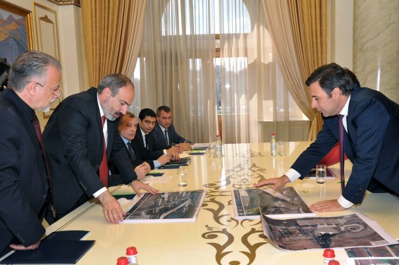 Վարչապետն ընդունել է «Կորպորասիոն Ամերիկա» ընկերության գործադիր տնօրեն Մարտին Էռնեկյանին